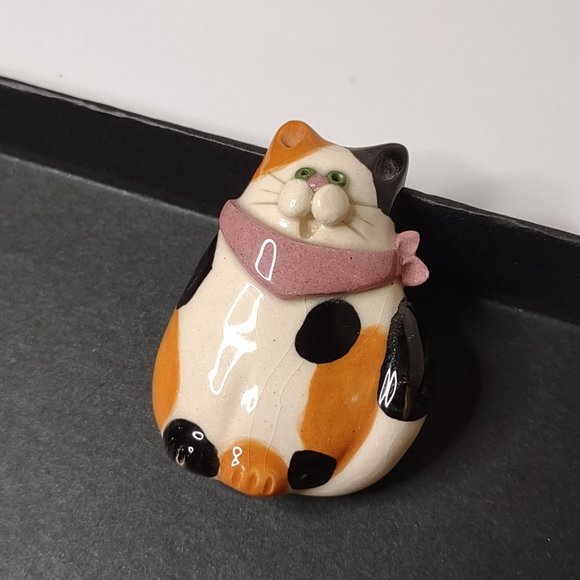 Cute Ceramic Orange, White, And Black Cat Brooch - Picture 1 of 8